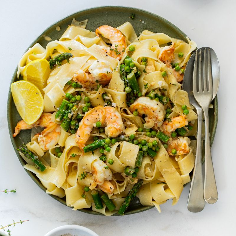 Lemony Pea And Shrimp Pasta