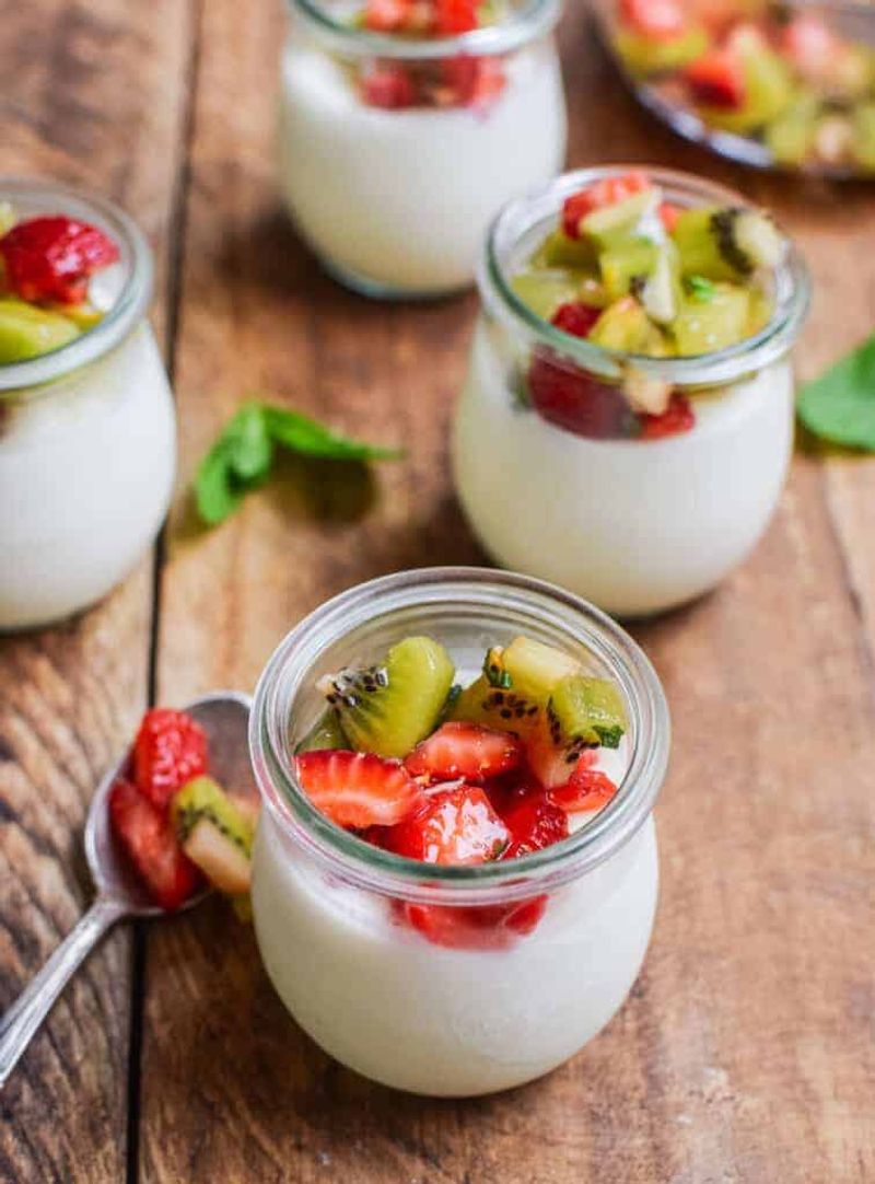 Honey Yogurt Panna Cotta