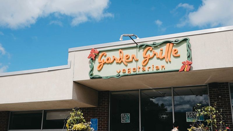 Rhode Island: Garden Grille