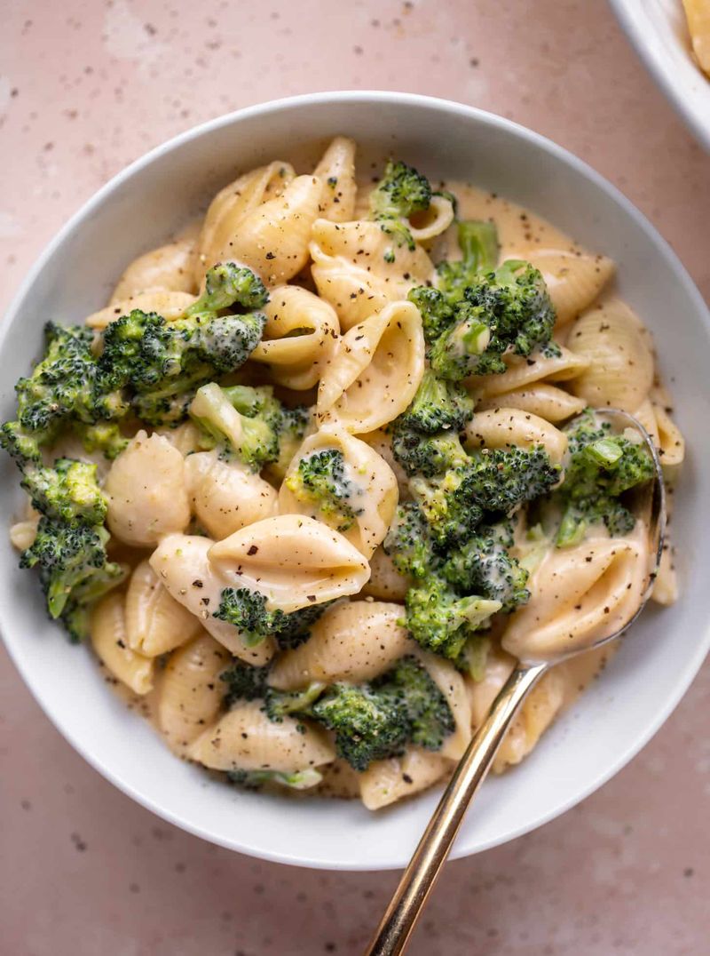 Broccoli Cheddar Shells
