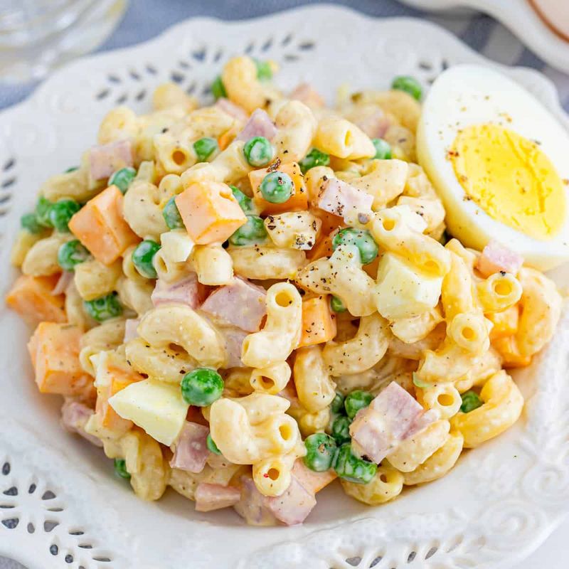 Creamy Macaroni Salad With Ham And Peas