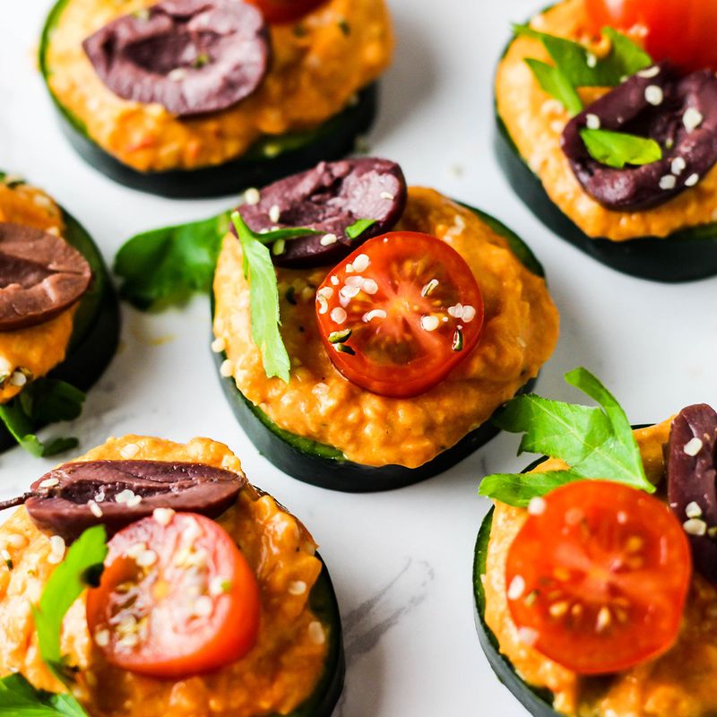 Hummus Cucumber Rounds