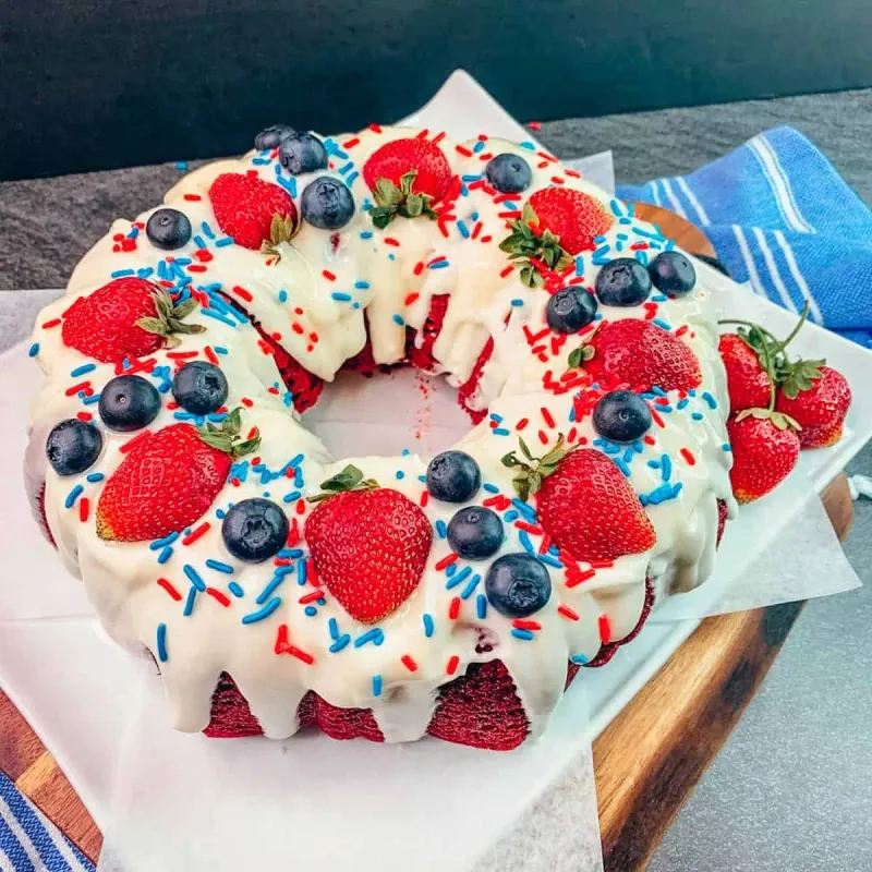 Patriotic Pavlova Wreath