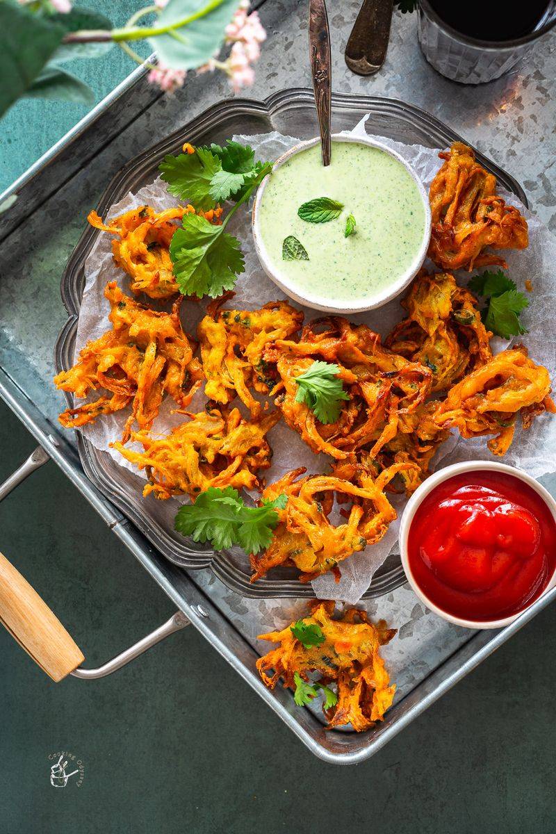 Red Onion Bhajis