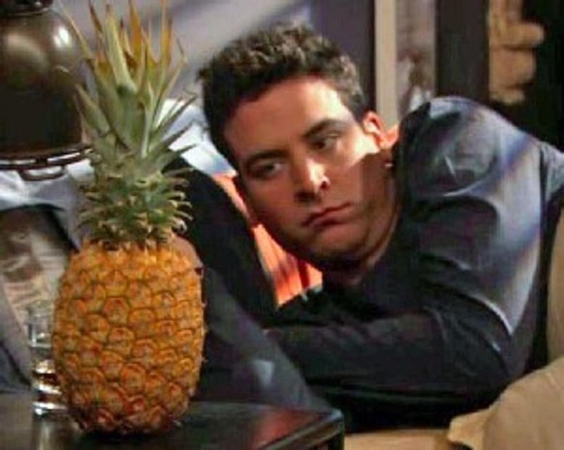 The Pineapple Incident – How I Met Your Mother