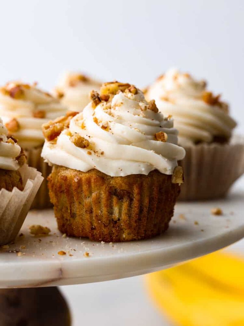 Hummingbird Cupcakes