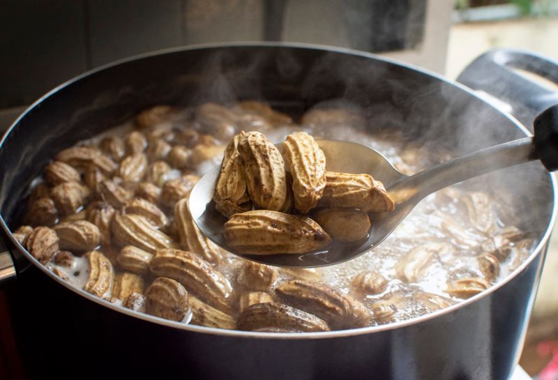 South Carolina: Boiled Peanuts