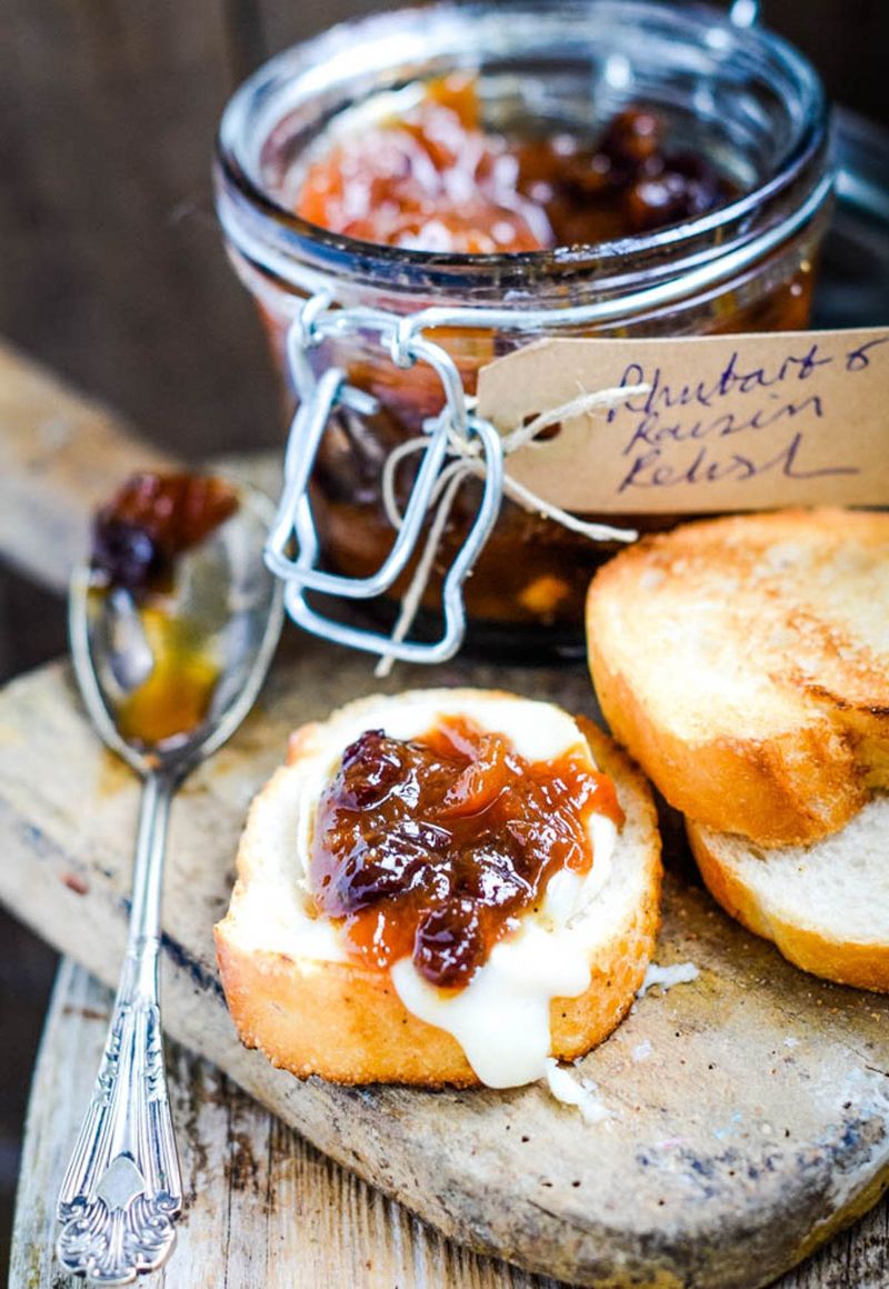 Sweet-And-Sour Rhubarb Chutney