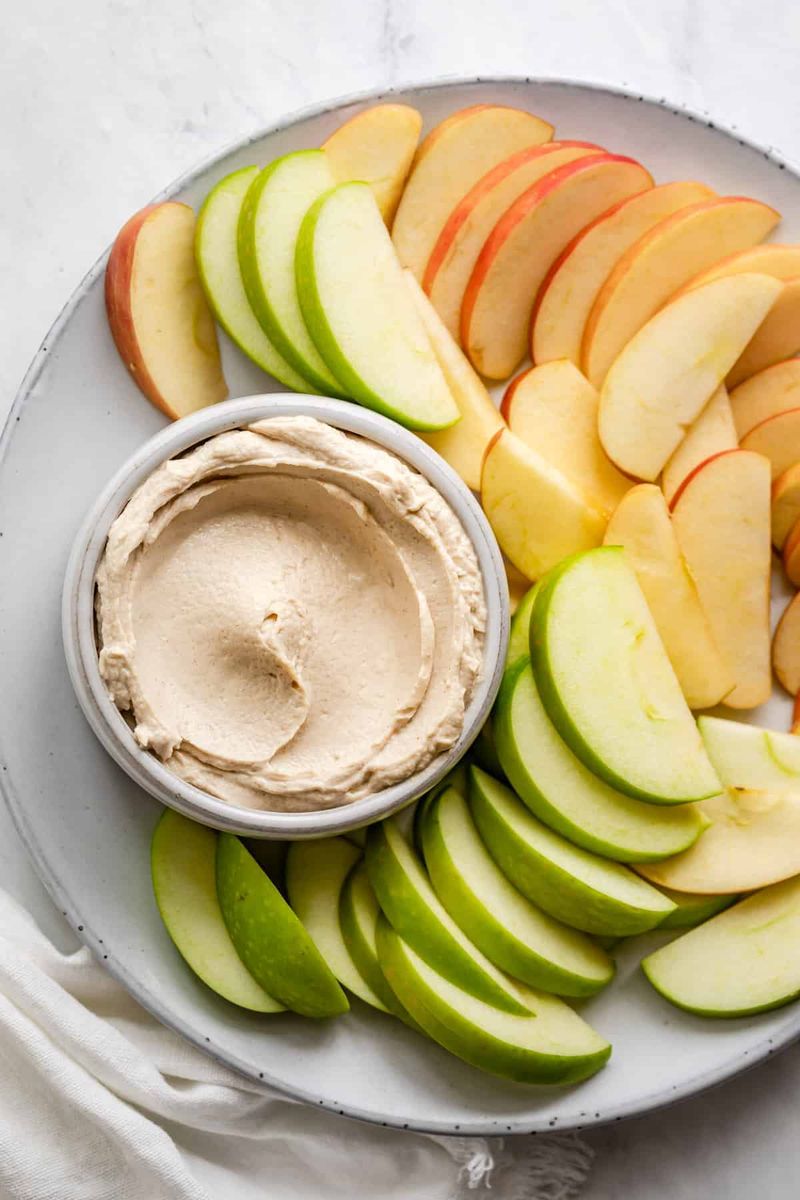 Apple Slices With Nut Butter