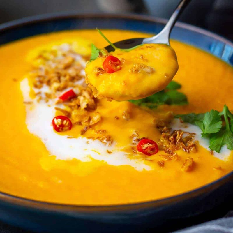 Creamy Coconut-Ginger Carrot Soup