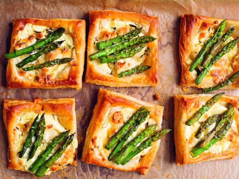 Jammy Egg & Asparagus Tarts