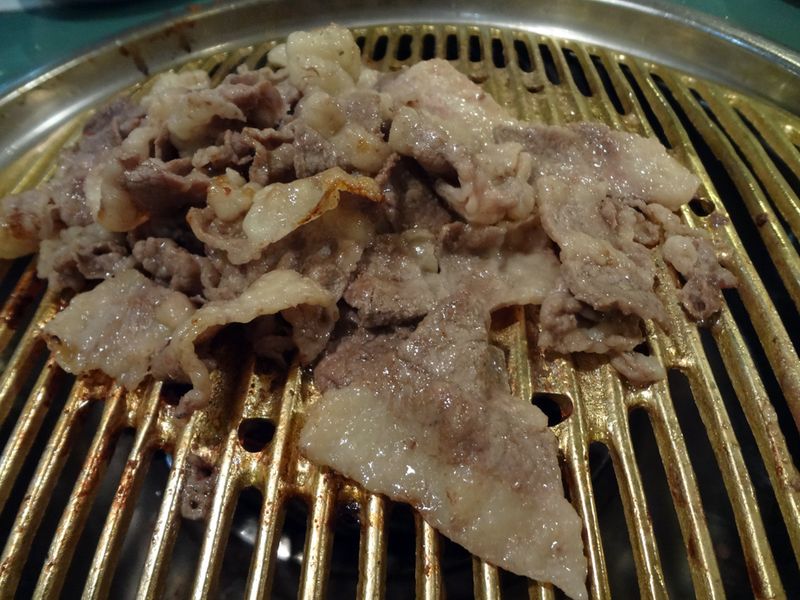 Chadolbaegi (Beef Brisket Slices)