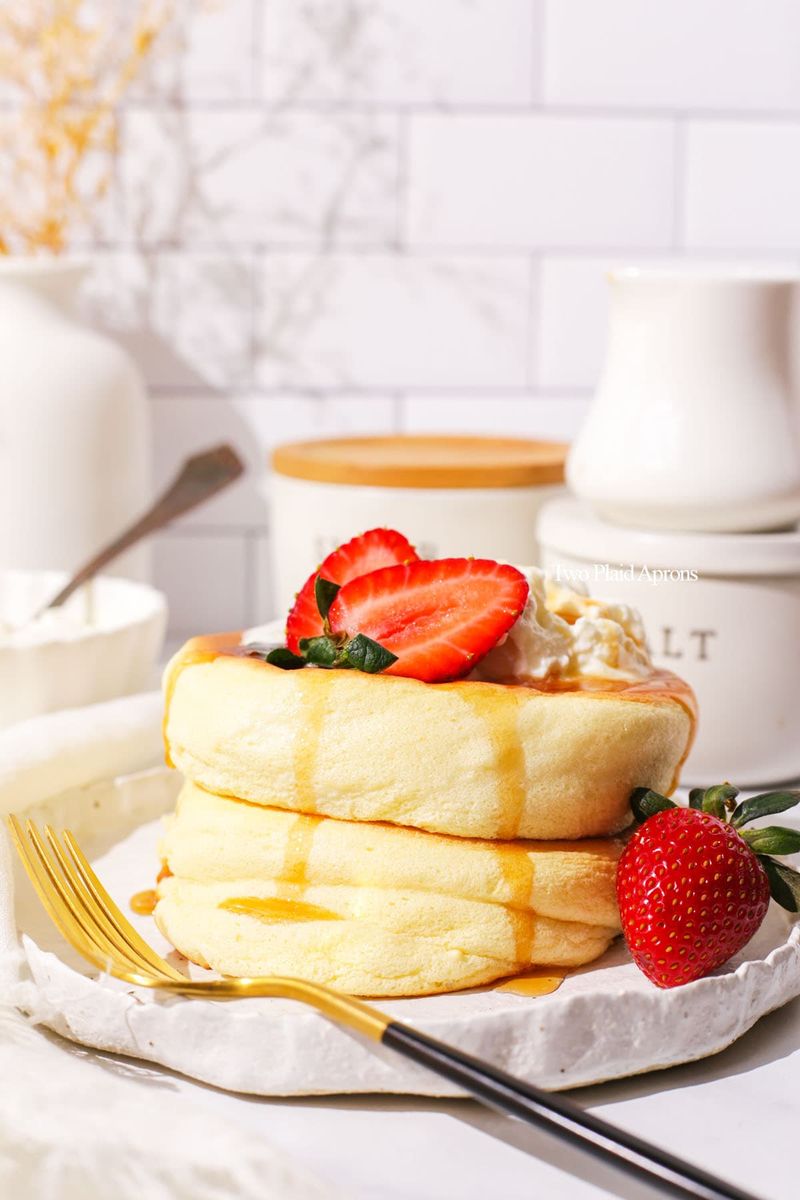 Japanese Soufflé Pancakes