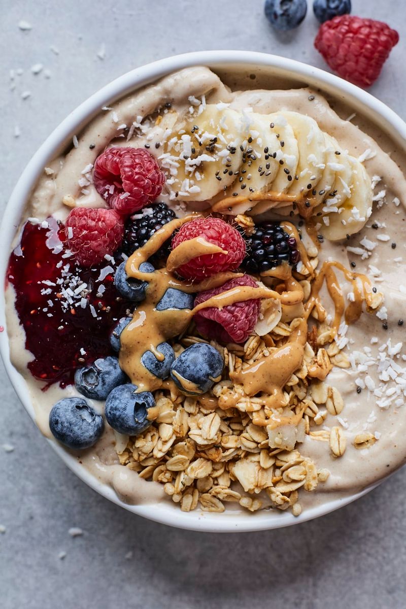 Peanut Butter Banana Smoothie Bowl