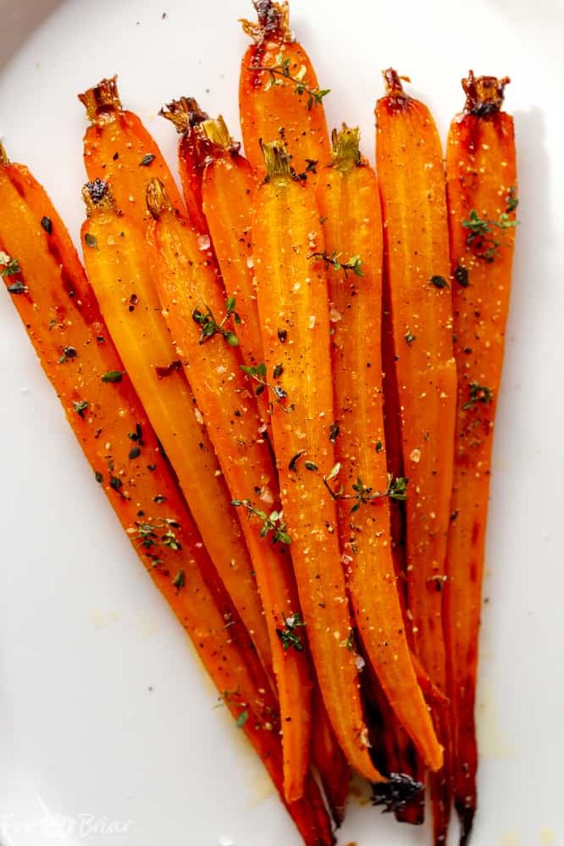 Honey-Roasted Carrots With Thyme