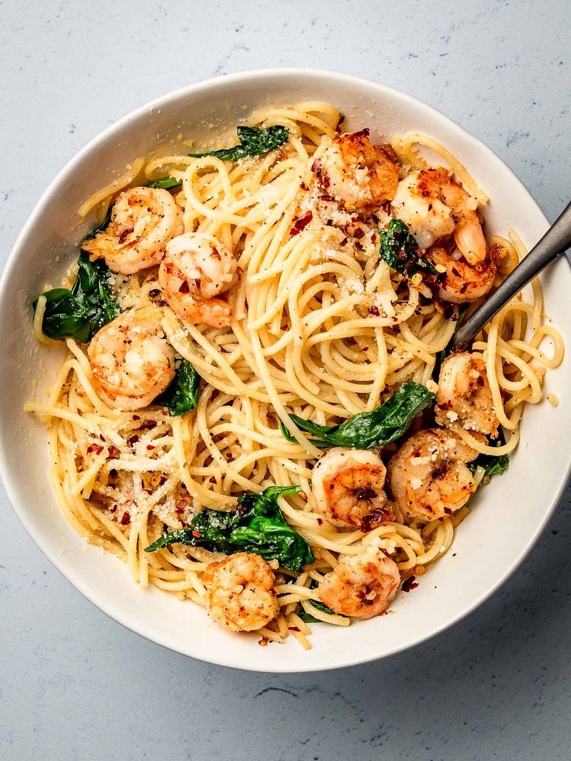 15-Minute Garlic Butter Shrimp Pasta