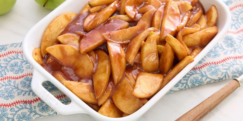 Crockpot Breakfast Apples