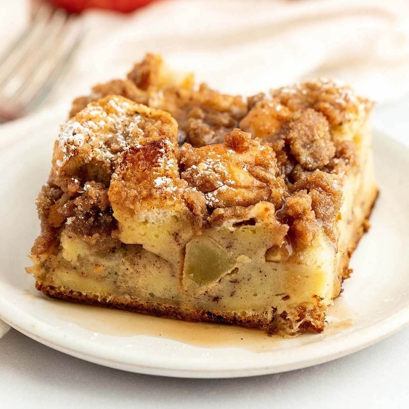 French Toast Casserole With Cinnamon Streusel