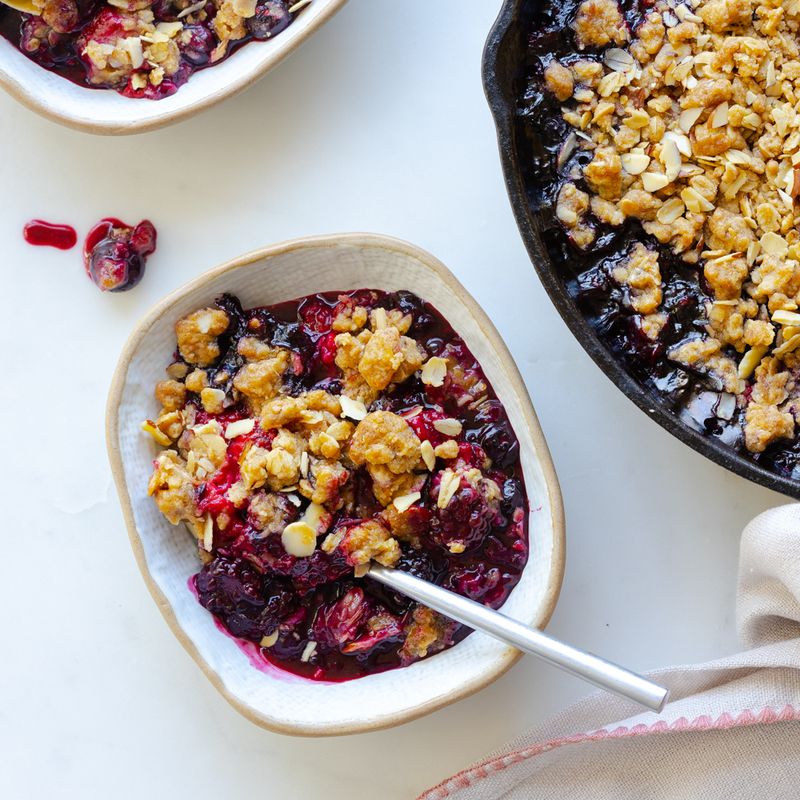 Oregon Berry Crisp With Oat Topping