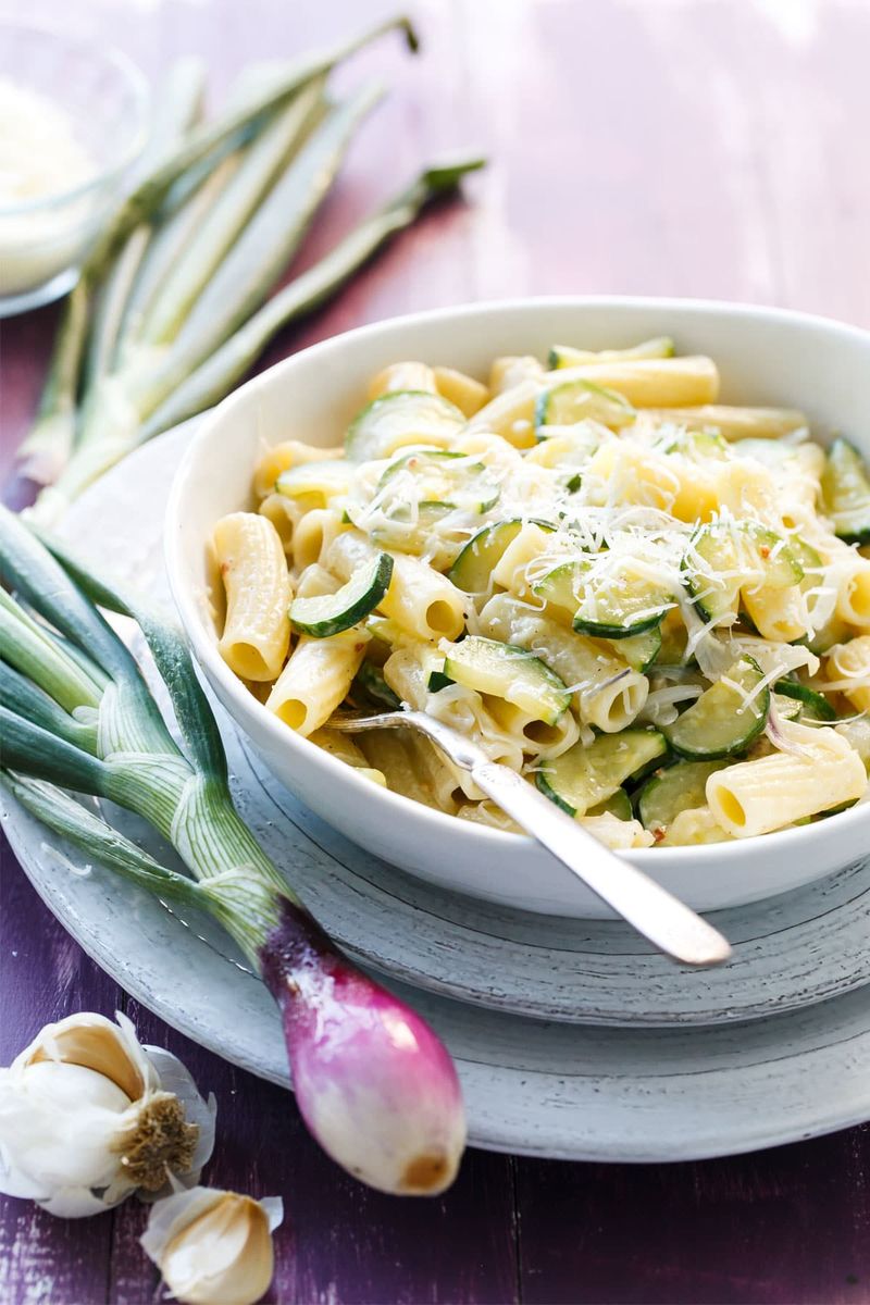 Spring Onion And Cream Pasta
