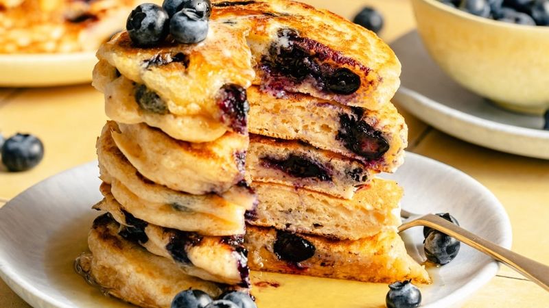 Buttermilk Pancakes With Fresh Berries