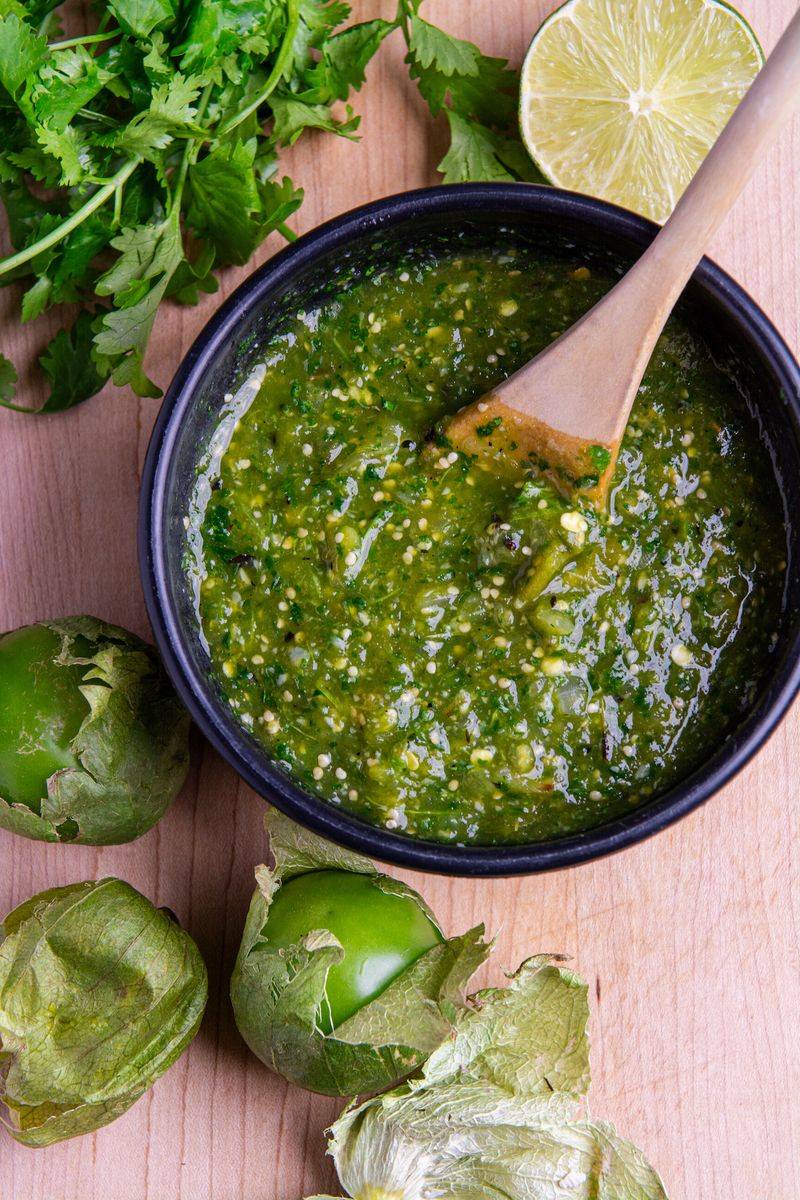 Salsa Verde With Roasted Tomatillos
