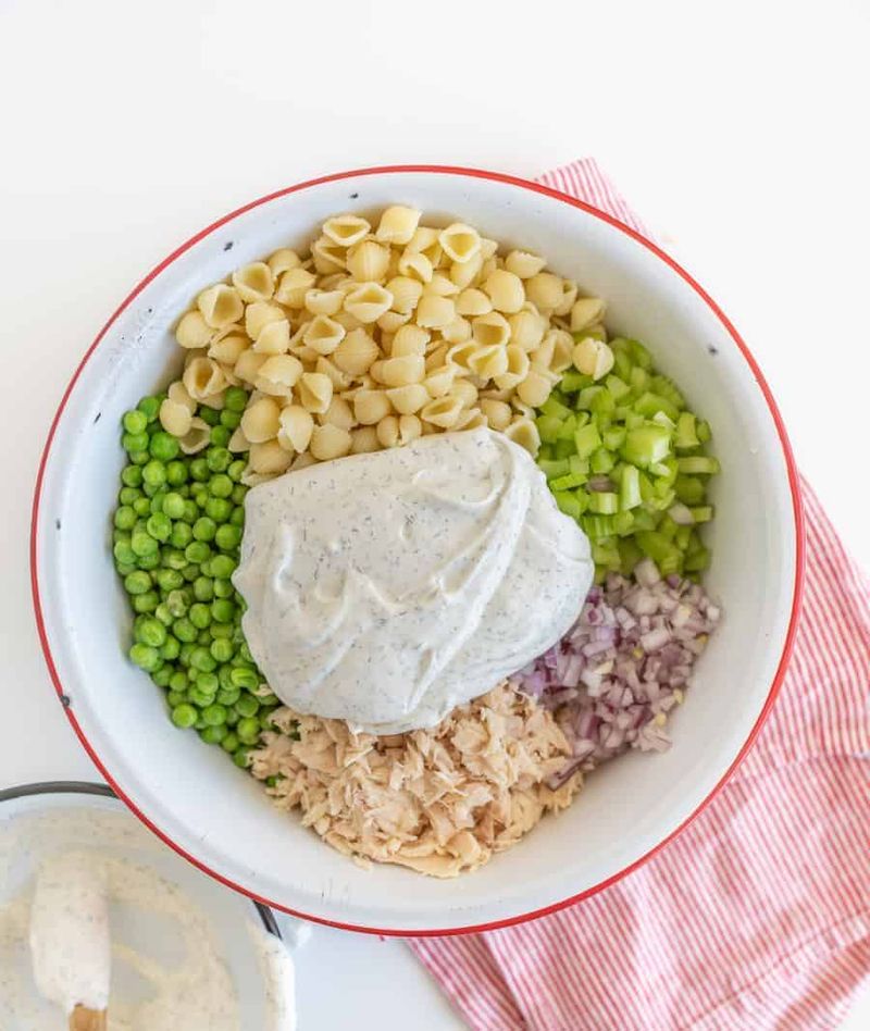 Tuna Pasta Salad With Celery And Dill