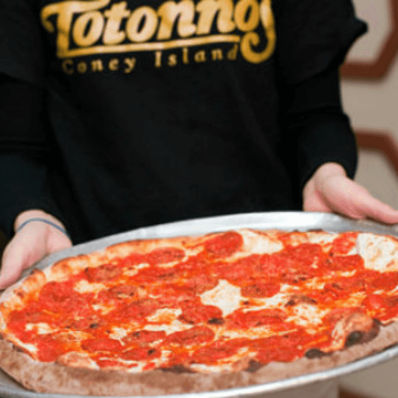 Totonno's Pizzeria Napolitana (Brooklyn, NY)