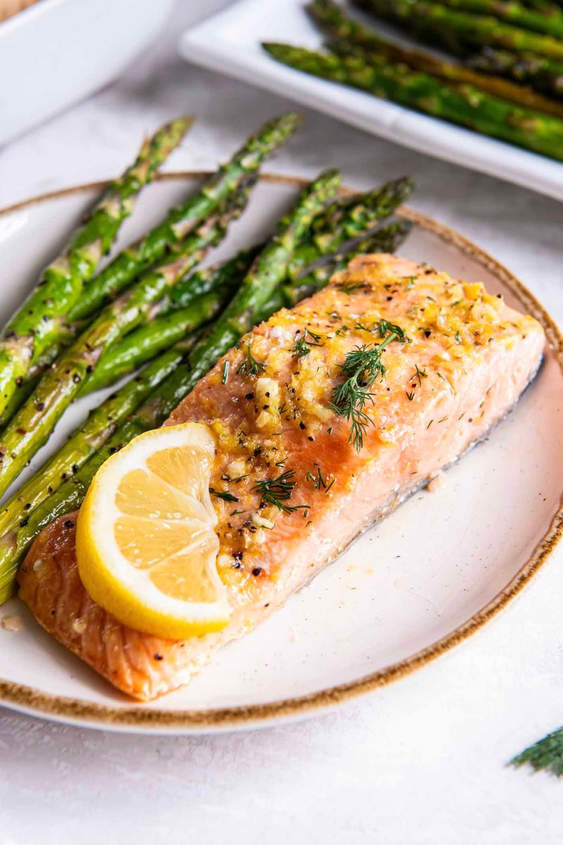 Lemon Garlic Baked Salmon