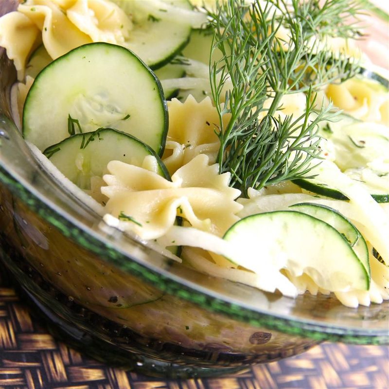 Creamy Dill Cucumber Pasta Salad
