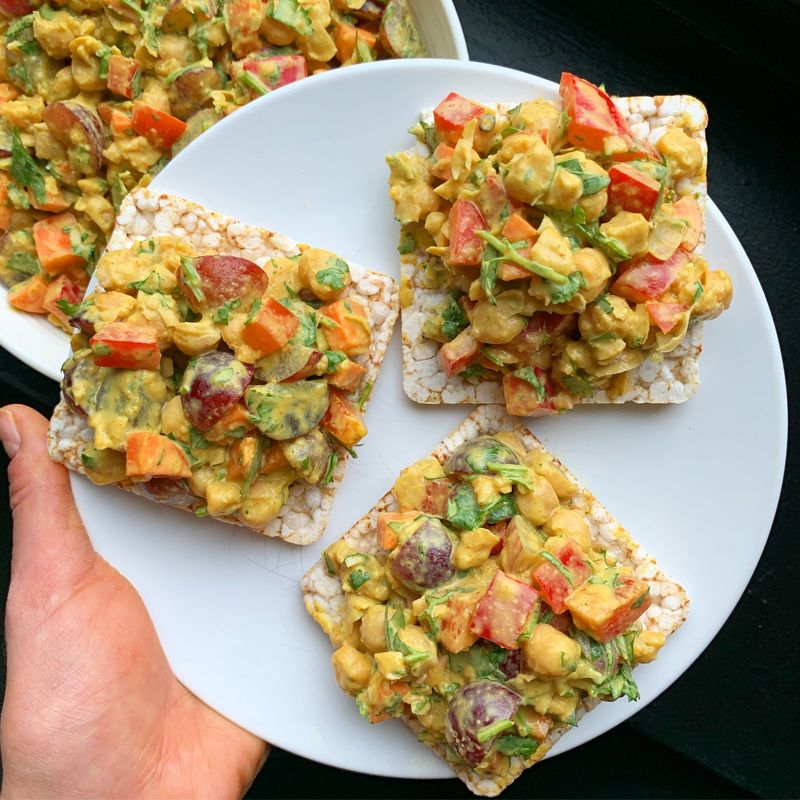 Curried Chickpea & Grape Fusion