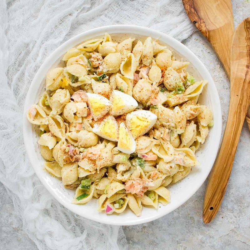 Smoked Salmon And Dill Pasta Salad