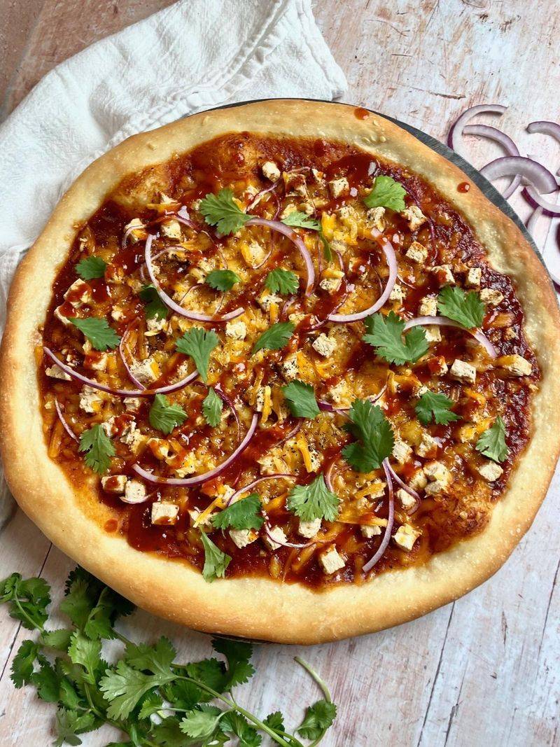 BBQ Chick’n Pizza (Vegan Or Not)