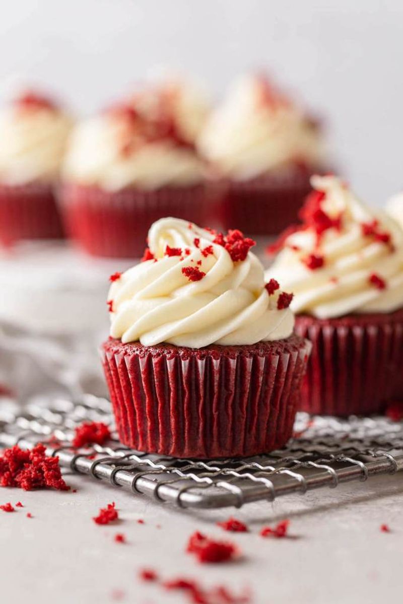 Red Velvet Bombshells