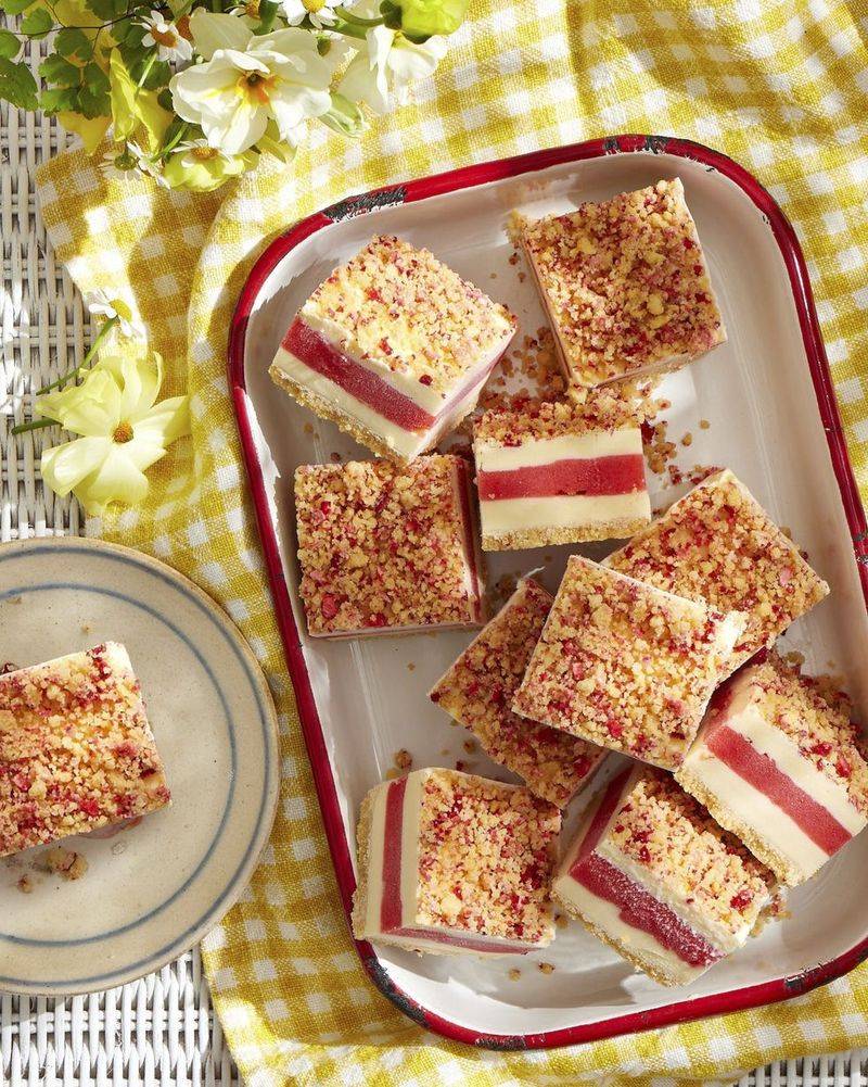 No-Melt Strawberry Cheesecake Bars