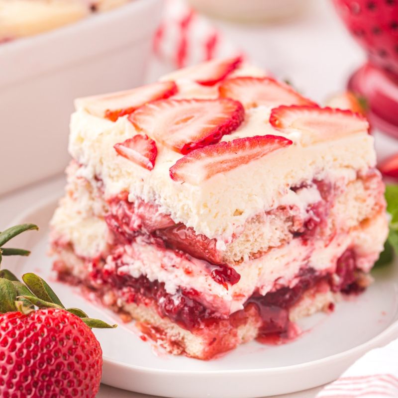 Strawberry Tiramisu