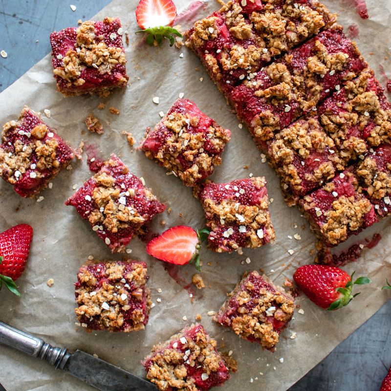 Strawberry Oatmeal Breakfast Bars