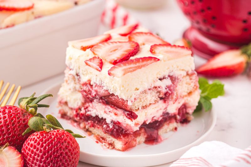 Strawberry Tiramisu