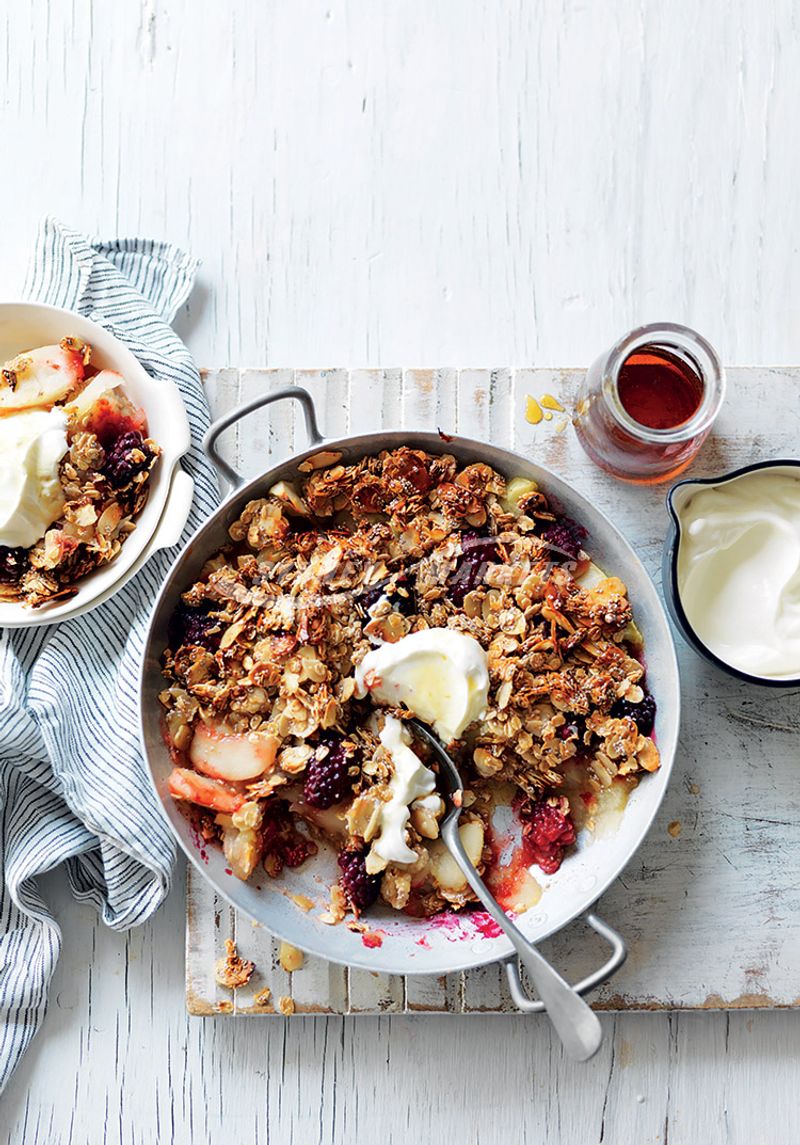 Blackberry Almond Crumble