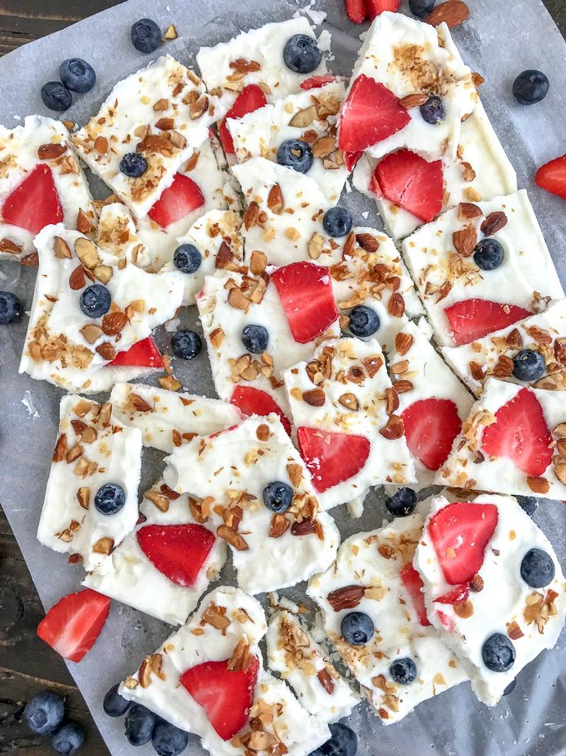 Frozen Yogurt Bark