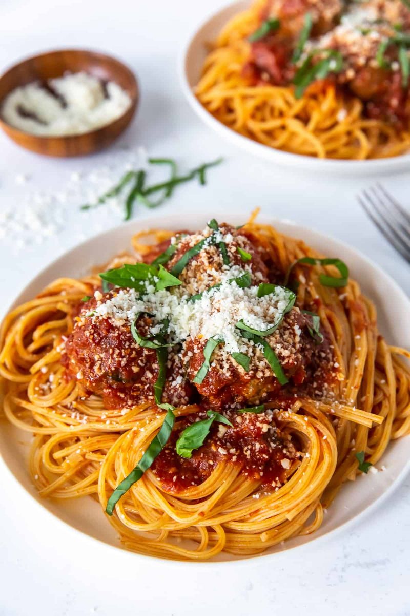 Spaghetti And Meatballs