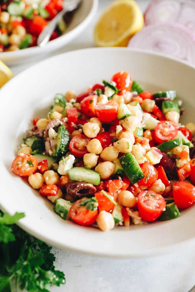 Mediterranean Chickpea Salad