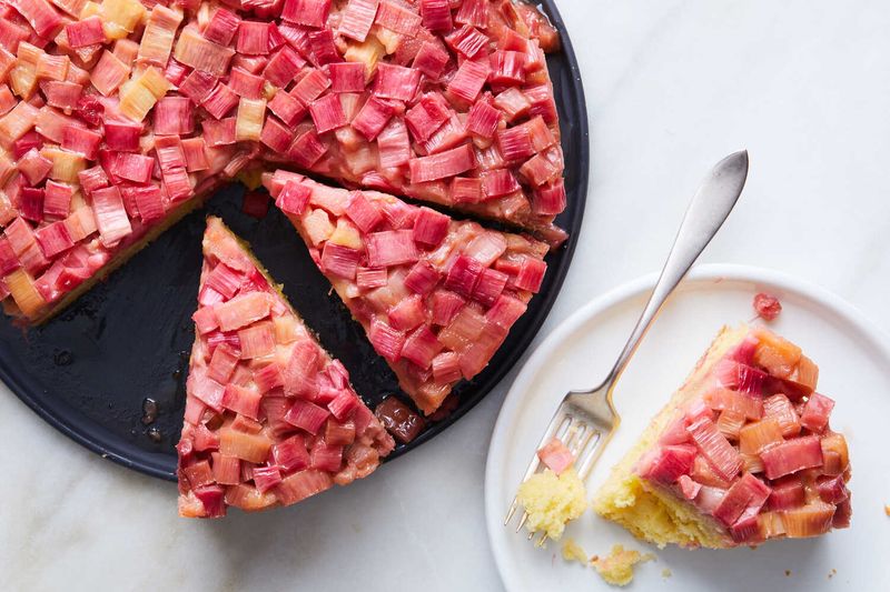 Rhubarb Upside-Down Cake