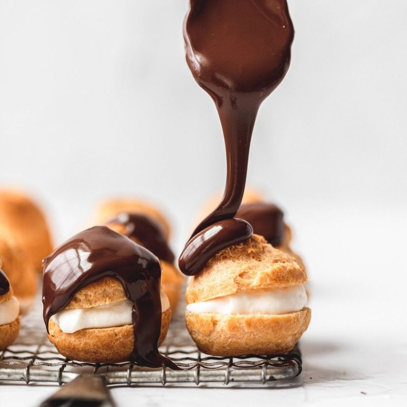 Pint-Sized Profiteroles