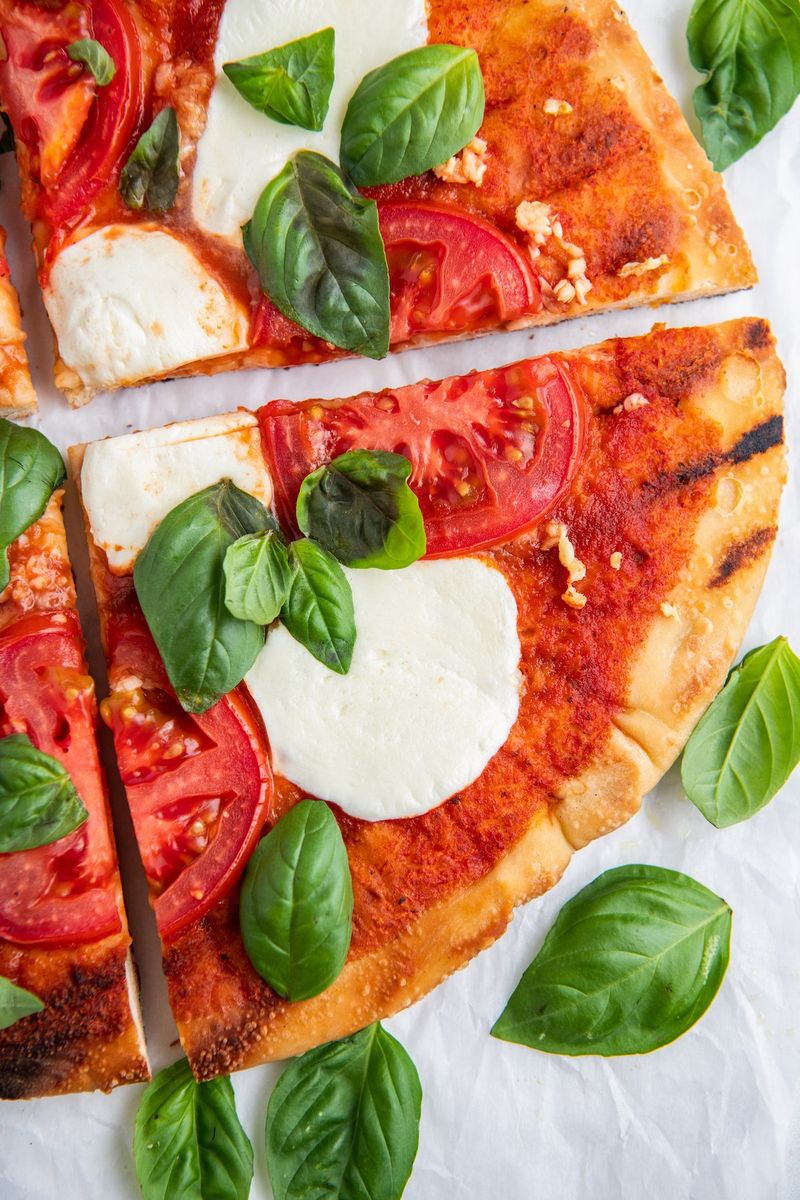Grilled Pizza Margherita
