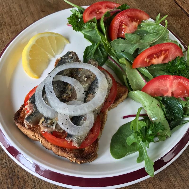 The Sardine And Onion Surprise