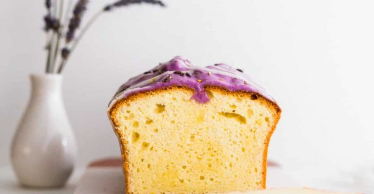 These 18 Lavender Desserts Taste Like A Sweet Escape—Year-Round