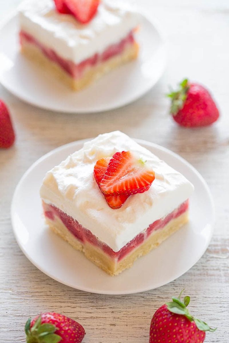 Classic Strawberry Shortcake Bars