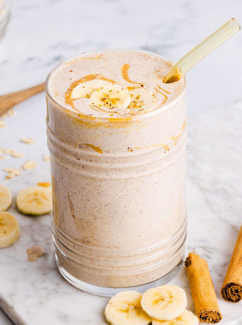 Protein-Packed Smoothie With Banana And Oats