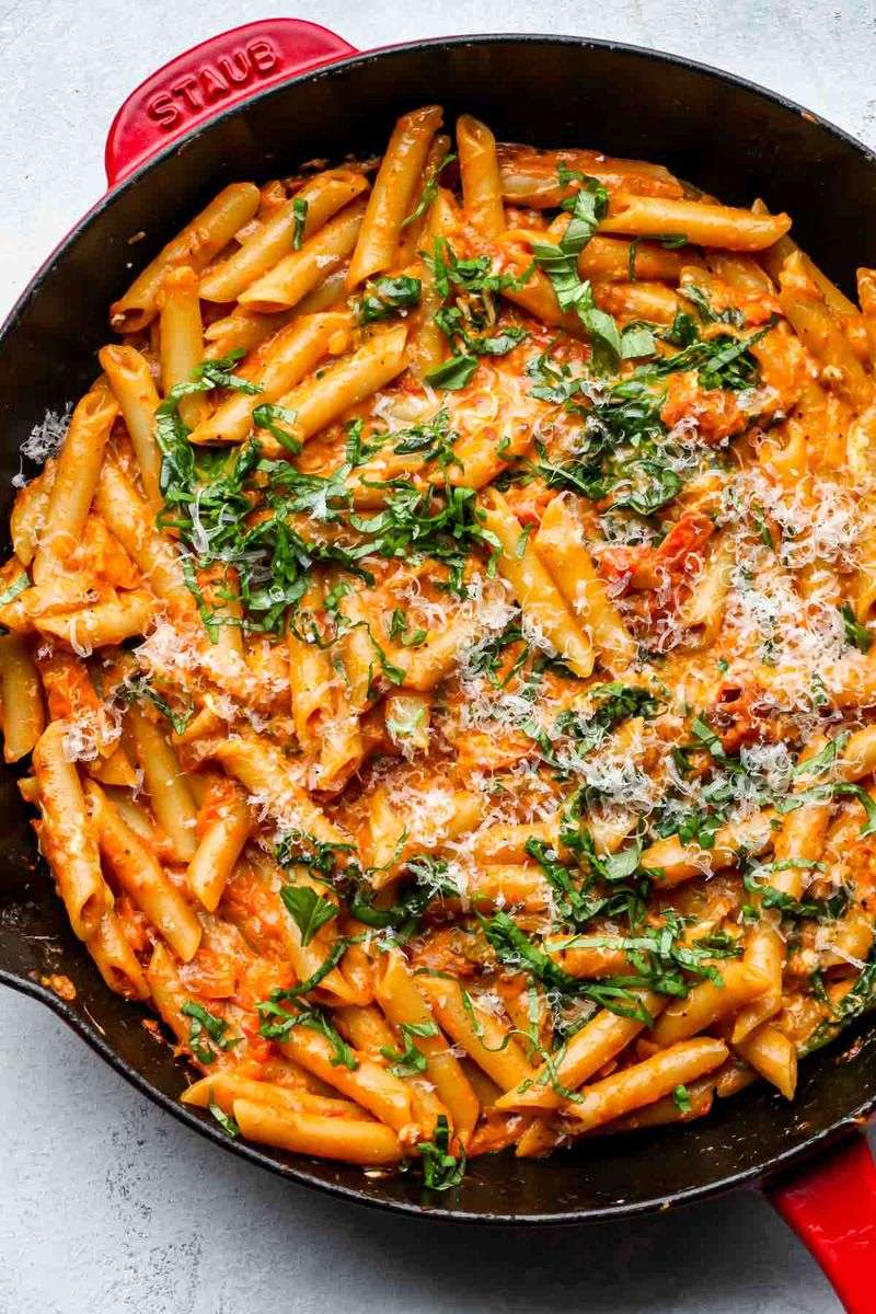 One-Pot Creamy Tomato Pasta